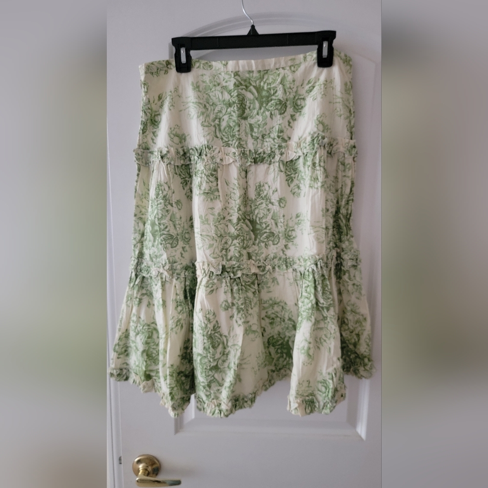 Vintage Green Floral Ruffle Dress